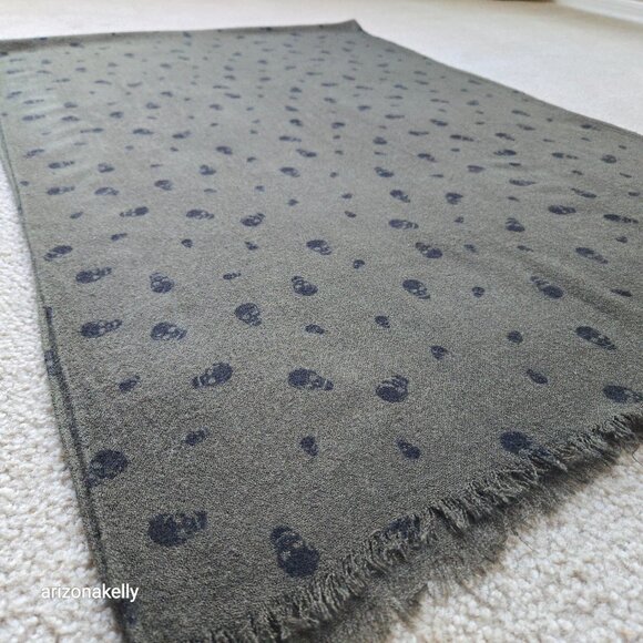 Mossimo Lightweight Wool Woven Scarf Olive Green Black Skulls - Picture 4 of 14